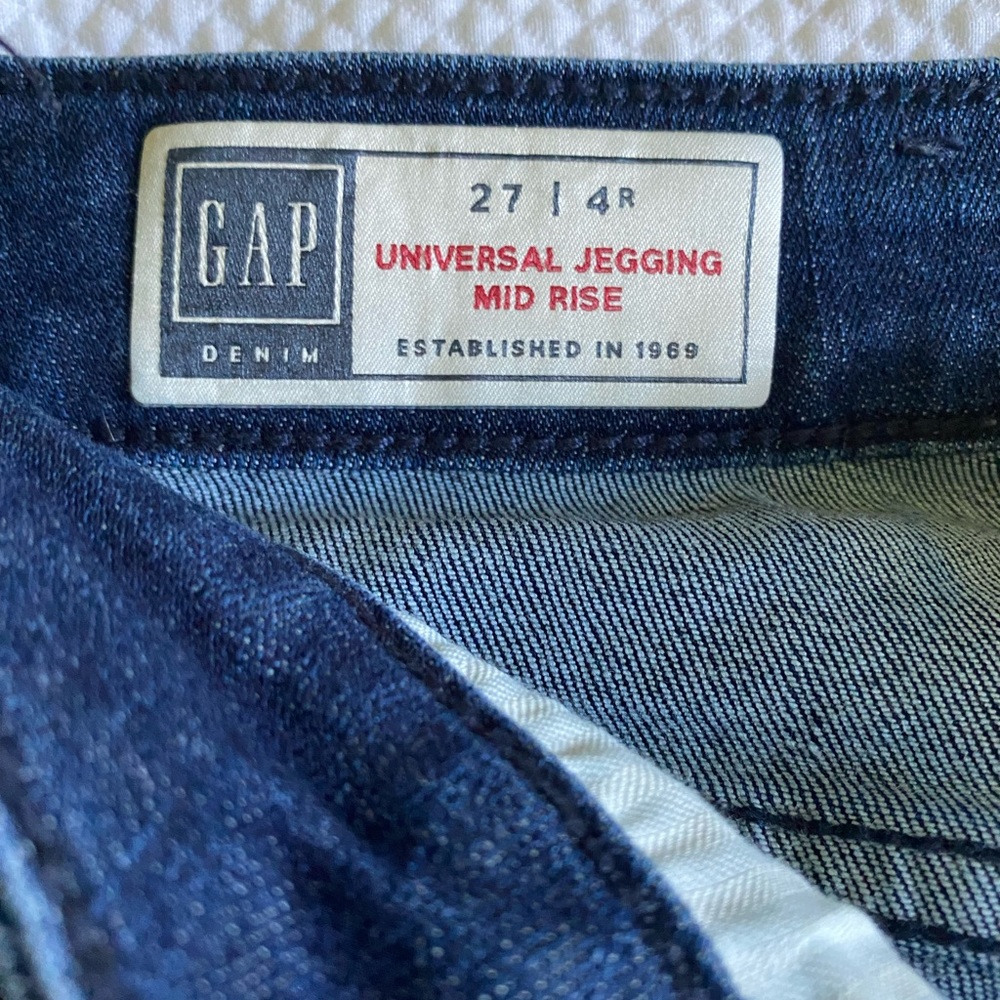 Gap Jeans